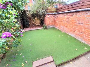 Photo 7- click for photo gallery